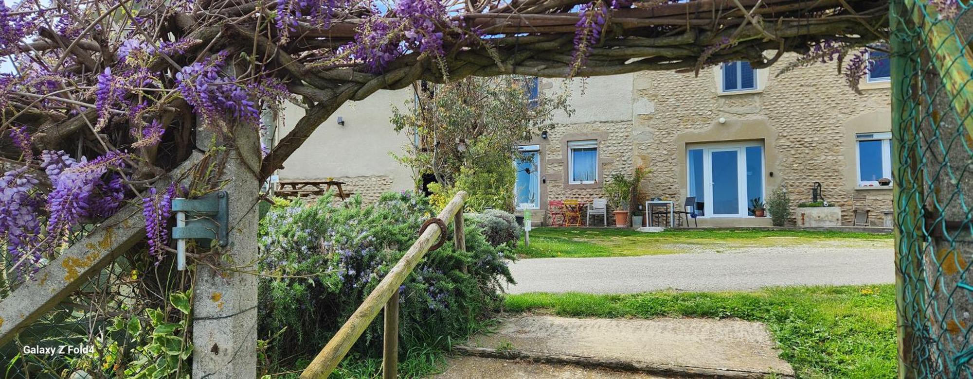 Les Figuets Villa Chateauneuf-de-Galaure Eksteriør bilde